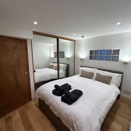 Garden Square Central 2 Bed & Sea-View Apartment Brighton ภายนอก รูปภาพ